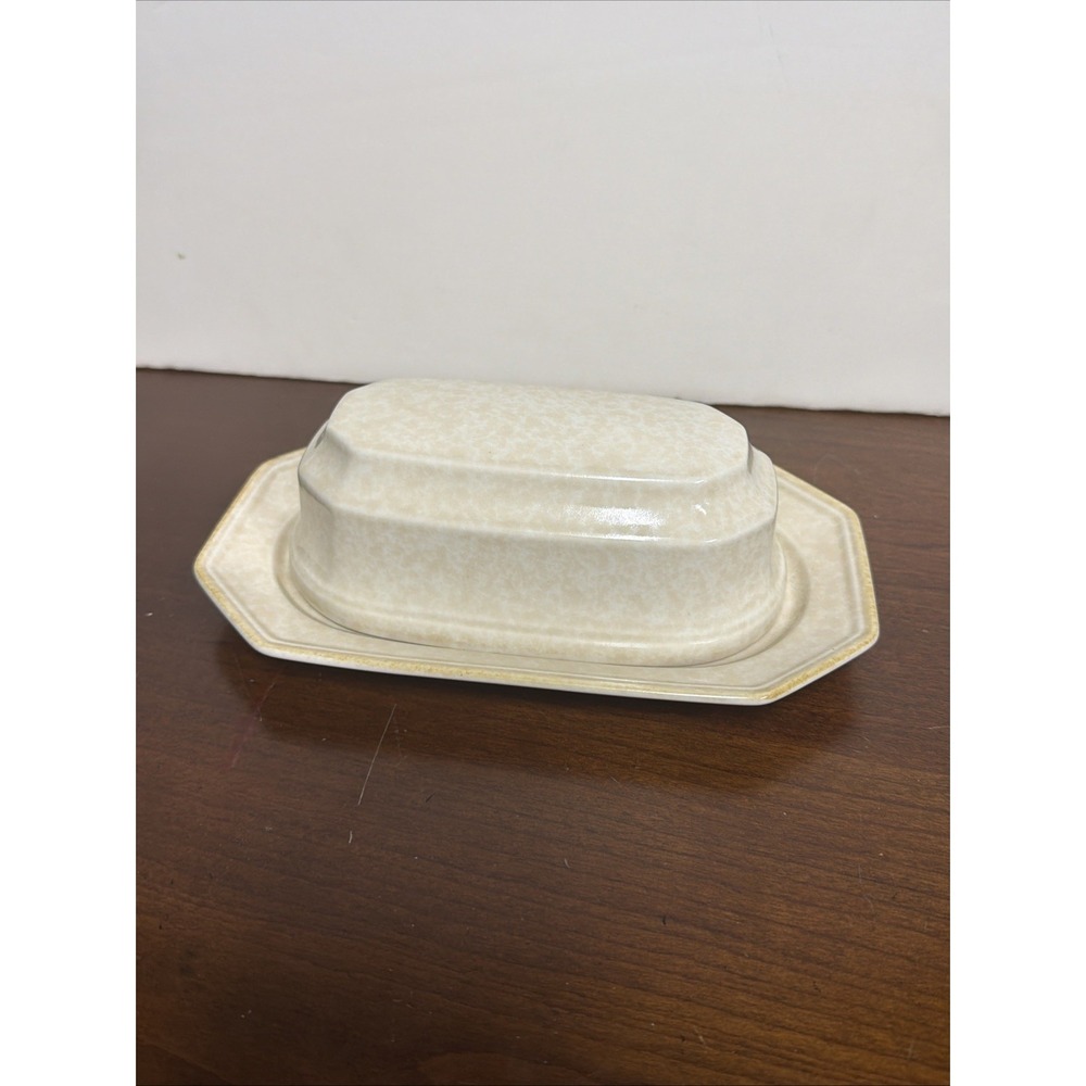 Mikasa Avante FE 900 Avante Ivory Covered Butter Dish Made In Japan Dishwasher